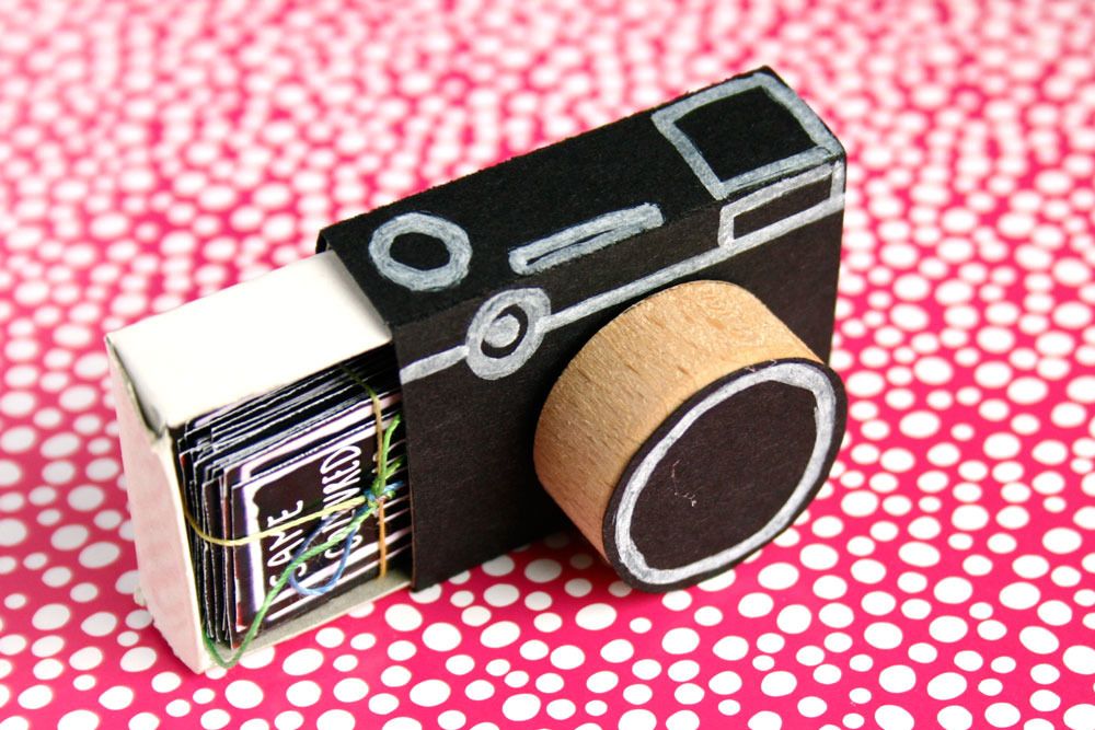 Gift idea matchbook camera with picture prompts Magical Daydream